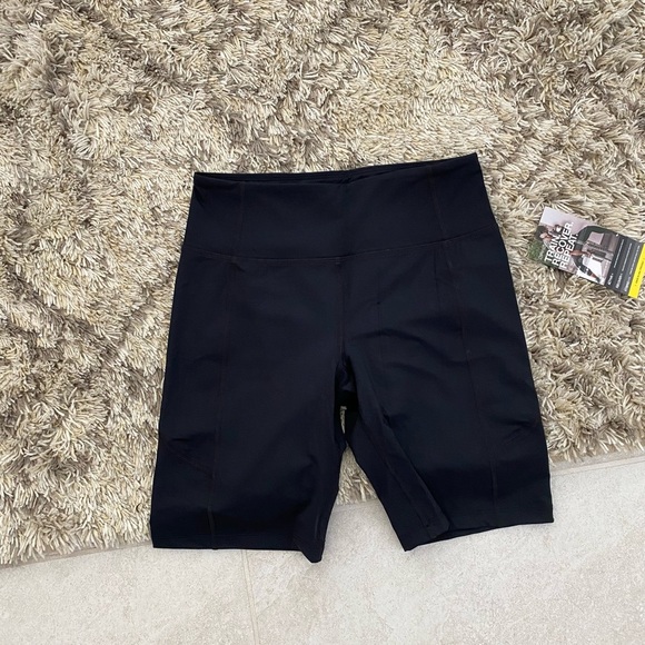 DFND ACTIVE MID RISE WOMEN'S COMPRESSION SHORT NEW Size Small - Picture 4 of 7